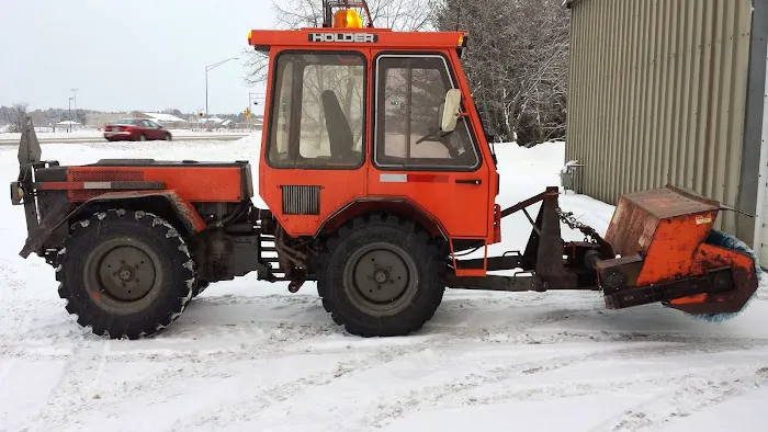 Auto Truck Equipment Repair and Sales 5