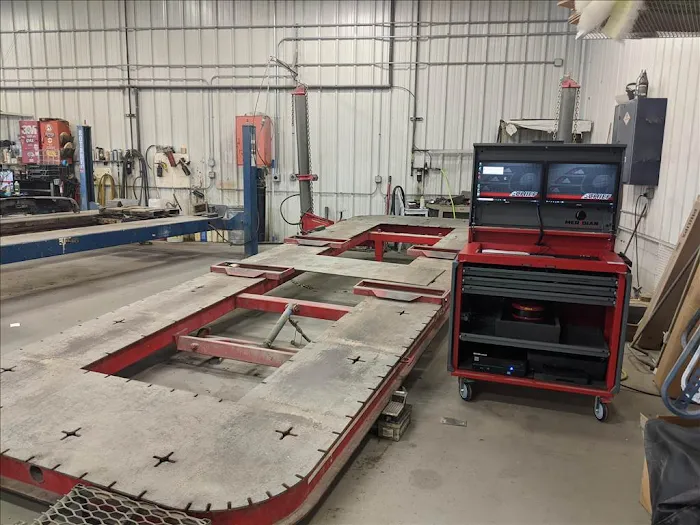 Menke Collision Center 6