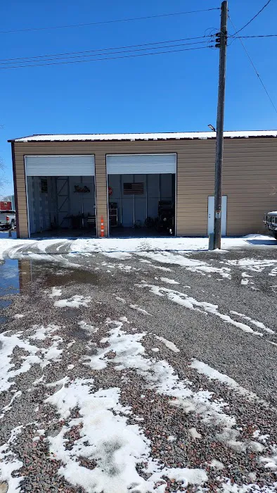 Lil Todd's Garage 8