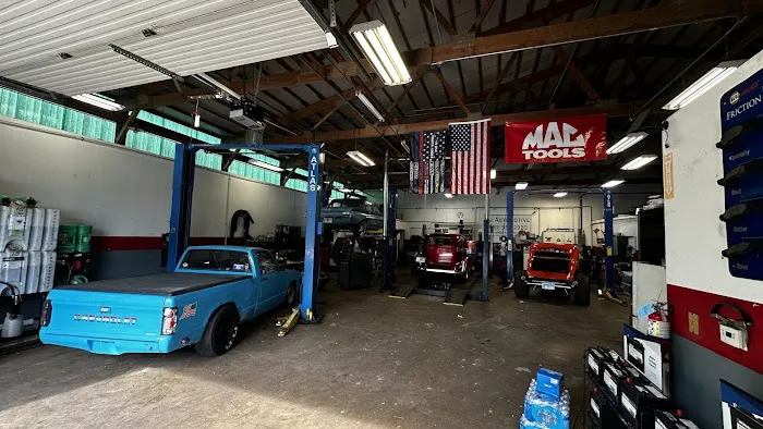 RJ3 Automotive 0