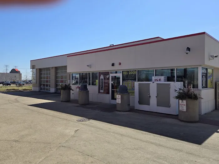 Woodman's Auto Center 0
