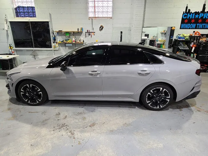 Chicago Professional Window Tinting 4