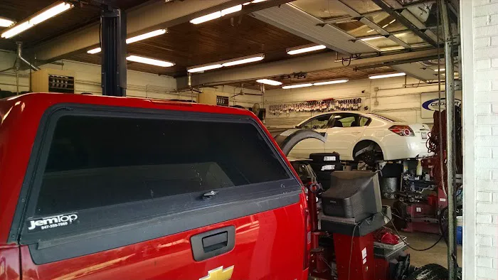 EGM Automotive 8
