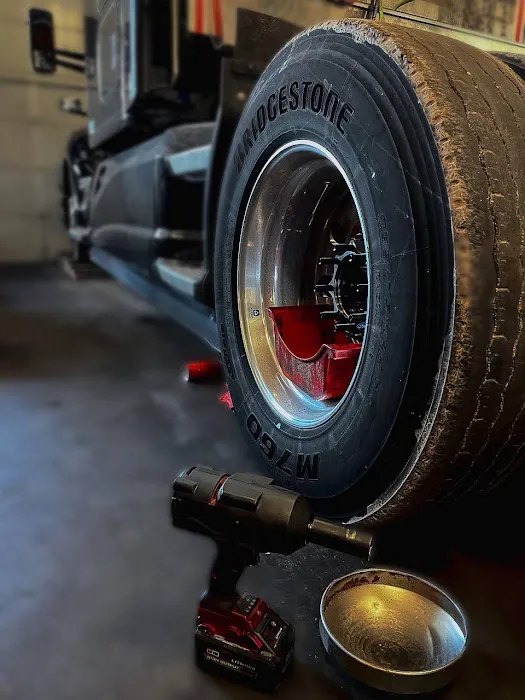 Garage Truck and Trailer repair LLC 6
