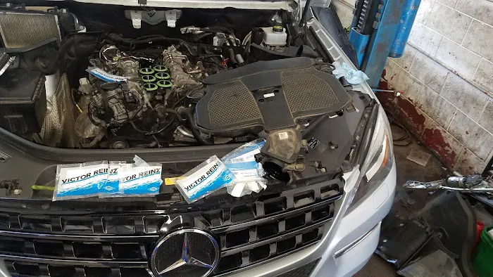 Arias Auto 1
