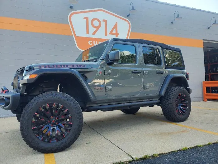 1914 Custom 4X4 3