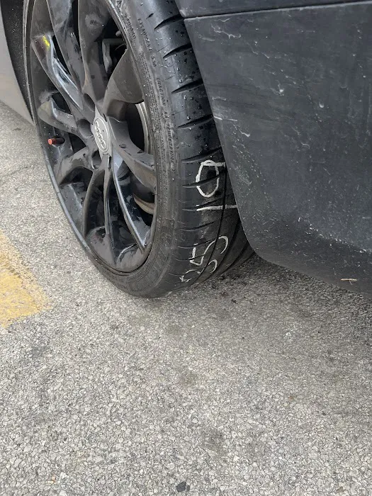 Orlando's Tire Shop 7