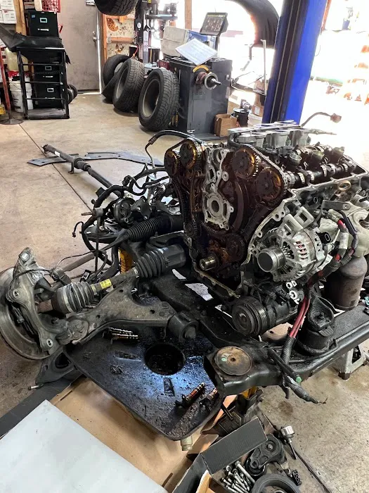 A 1 Auto Repair ( hablamos español ) 8