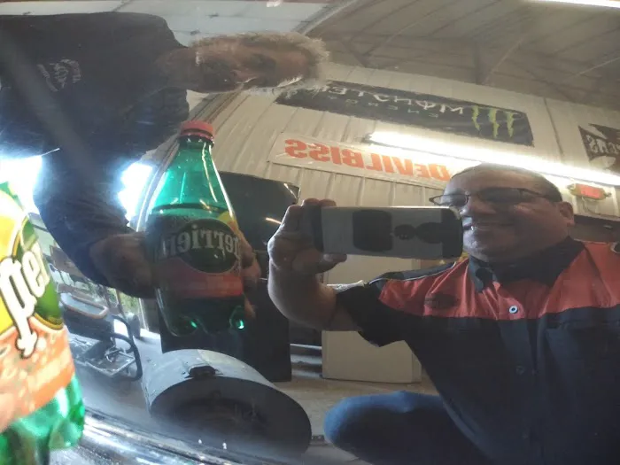 Troy & Sons Automotive 0