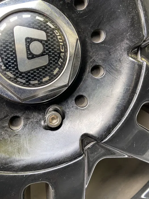 Valvoline Instant Oil Change 1