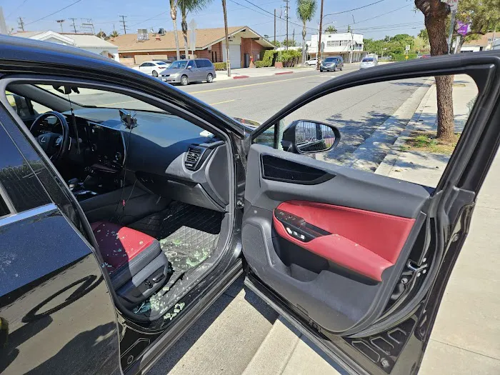 San Antonio Auto Glass 1