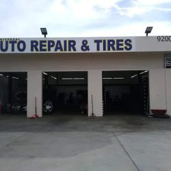 Universal Auto Repair & Tires ico