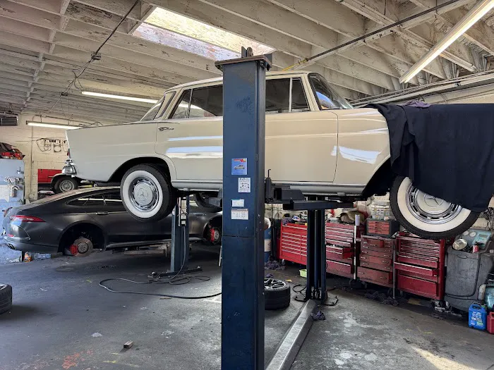 Mike's Foreign Car Services 4