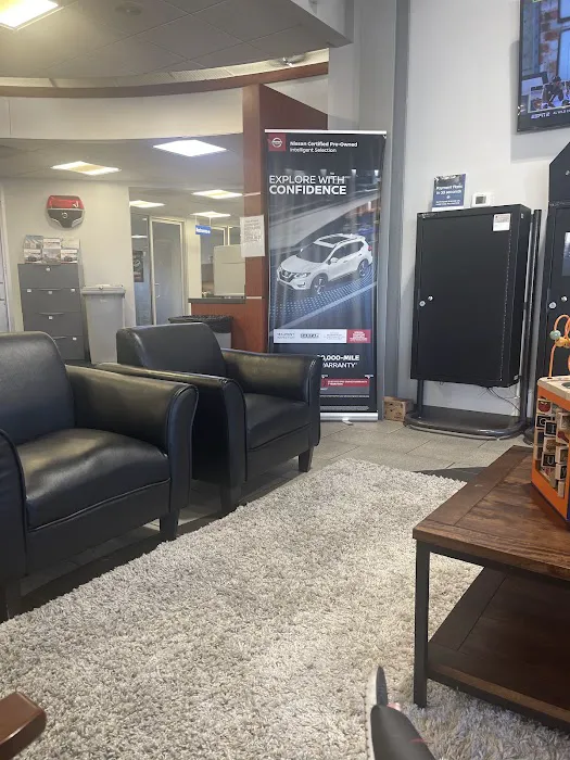 Nissan of Torrance Service 5