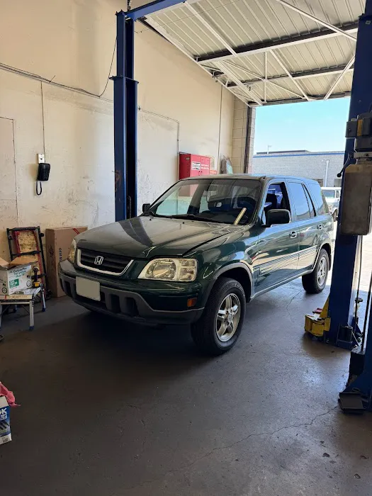 Law’s Auto Service 3