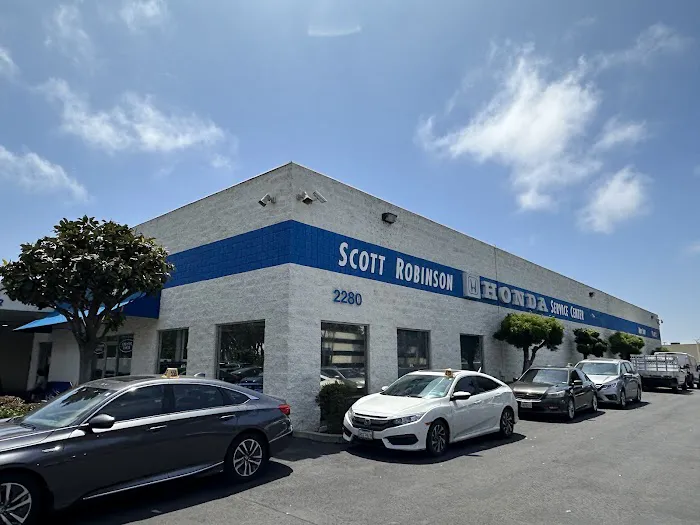Honda Service Center 8