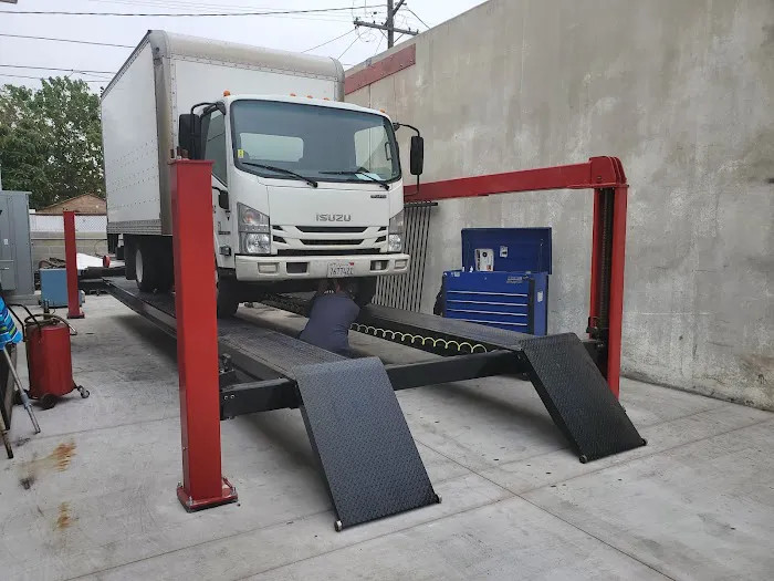Advanced Diesel & Truck Repair 1