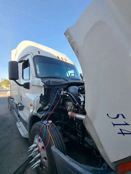 KingLA Auto A/C Repair and Compressors 1