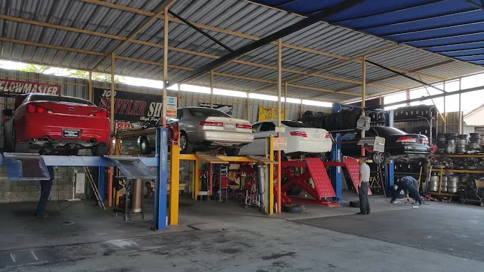 109 Mufflers & Tires 2