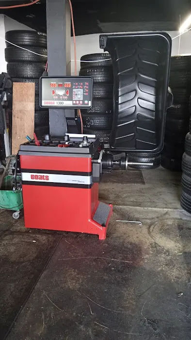 City tires and auto service 0