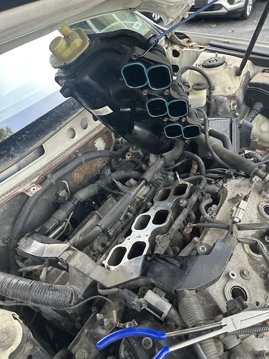Vinny’s Mobile Mechanic 1