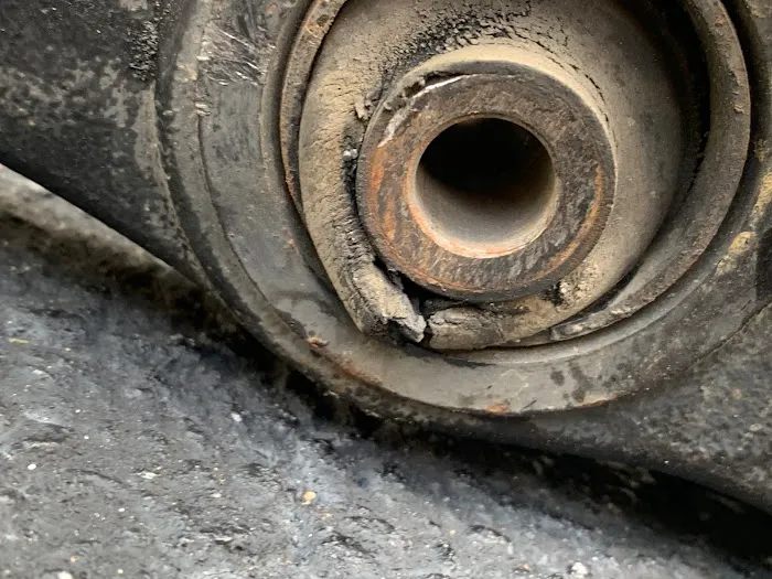 4A Auto Diagnostics and Repair 6