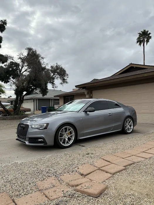 Greulich's Automotive Repair 0
