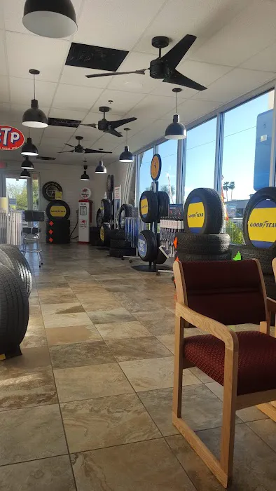 Iconic Tire 3