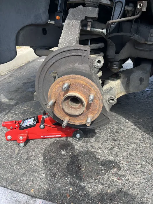 AutoZone Auto Parts 0