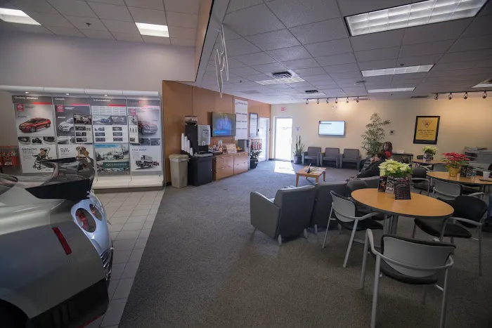 AutoNation Nissan Tempe Service Center 6