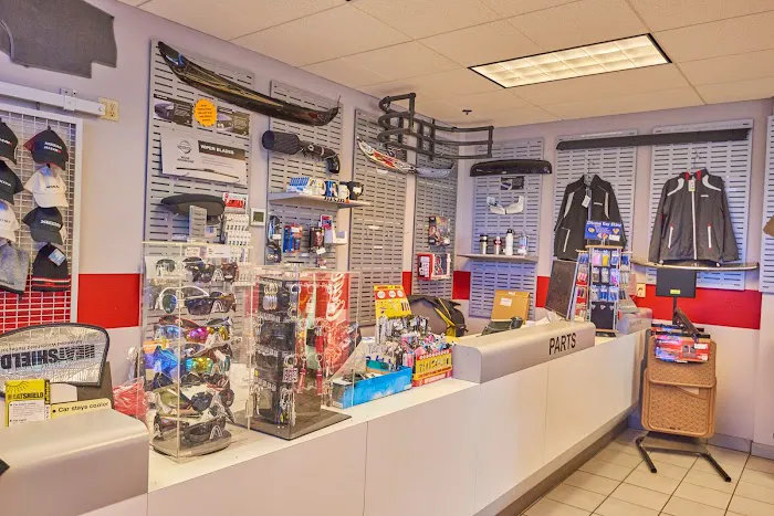 AutoNation Nissan Tempe Parts Center 4