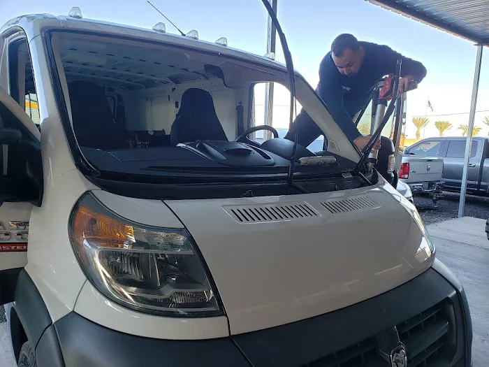 National Auto Glass Store NAGS 6