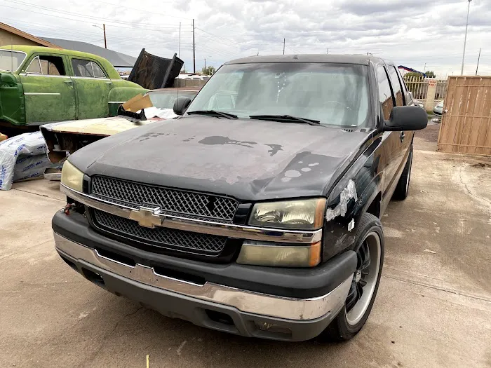Charley's Auto Body 3