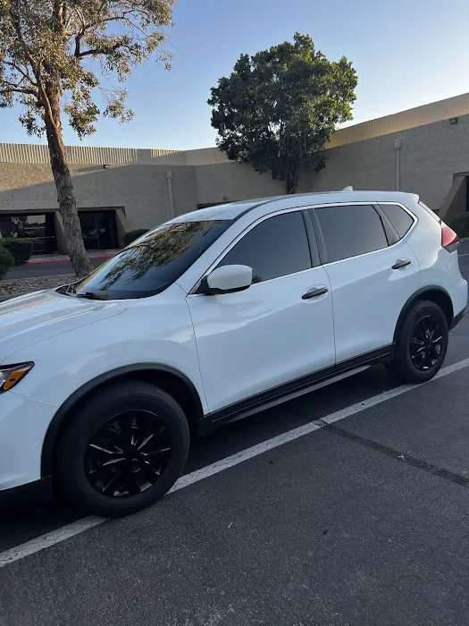 Washington Auto Glass and Tinting 0