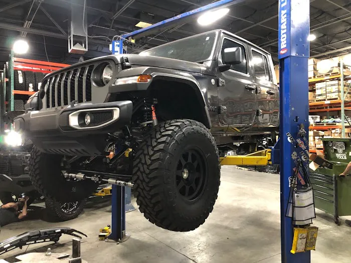 BDM Customs - Truck Accessories & Installation 7