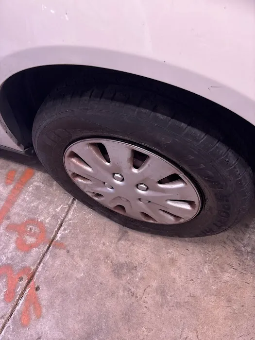 Lone Star Garage 4