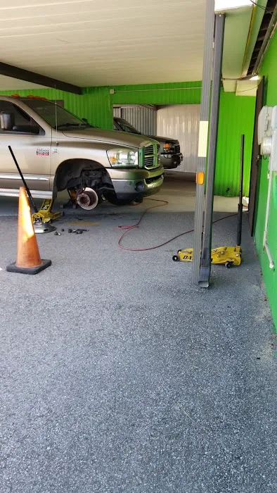 Hahn's Tire Outlet 9