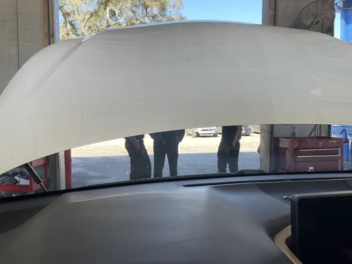 Express Oil Change & Tire Engineers 0