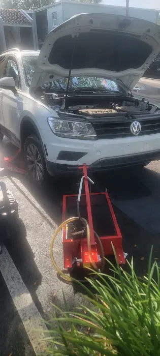 OIL-Man Mobile Oil change 3