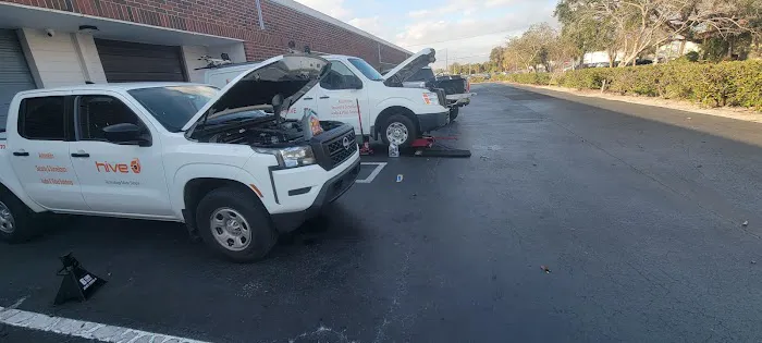 OIL-Man Mobile Oil change 8