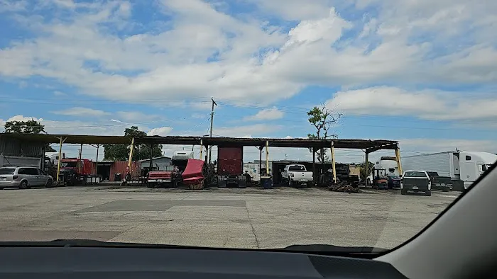 Palmiche Truck Repair 1