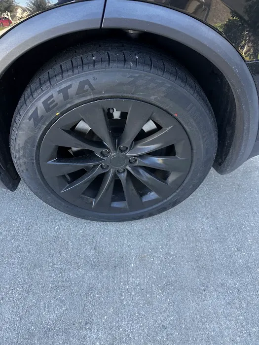 Mar Caribe tires & More… 4