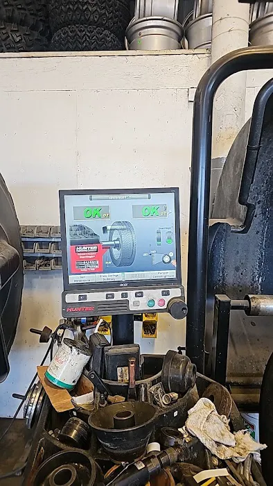 Heavy Duty Tire LLC 3