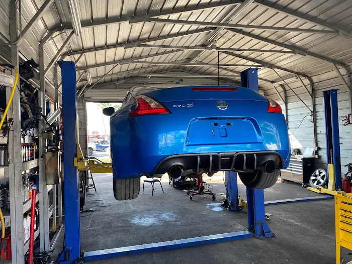 EMG Auto Repair & Oil Change 7