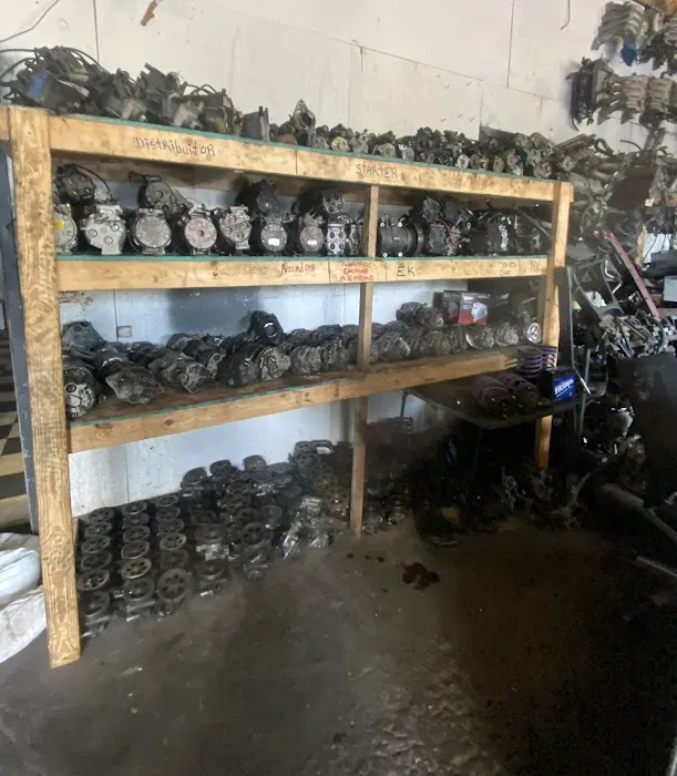 Orniel’s used auto parts 5