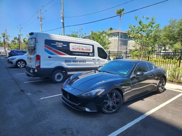 Lloyd’s Of Shelton Auto Glass 8