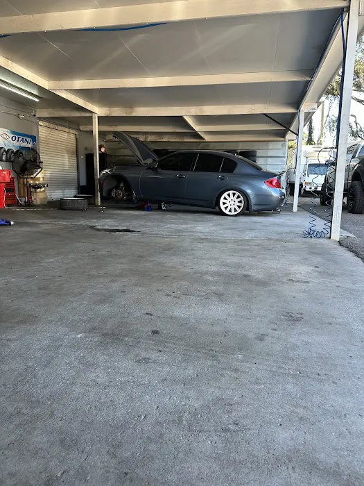 ER Auto Service 3