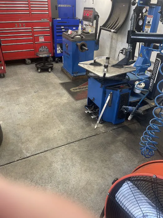 ER Auto Service 4