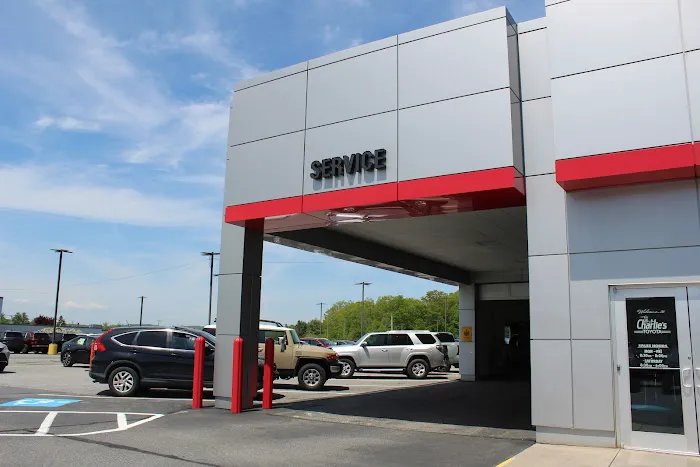 Charlie's Toyota Service Center 8