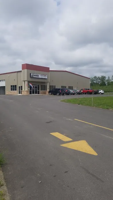 Maurice & Son Auto Body Shop 1
